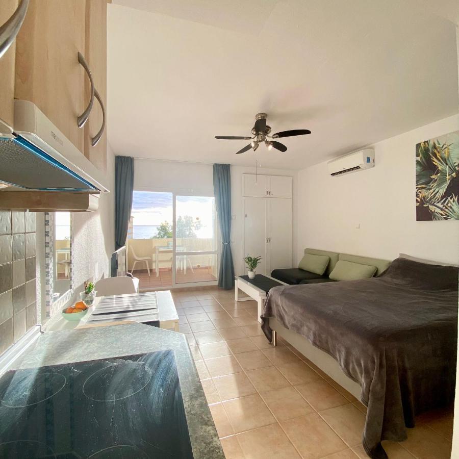 Apartamento Benalbeach Seaview Studio Benalmádena Exterior foto
